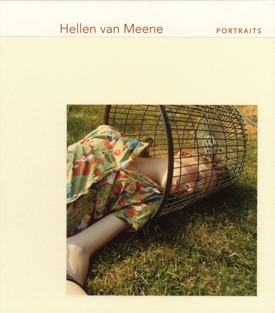 Cover: 9783829601580 | Portraits | Photographien | Hellen van Meene | Buch | 96 S. | Deutsch