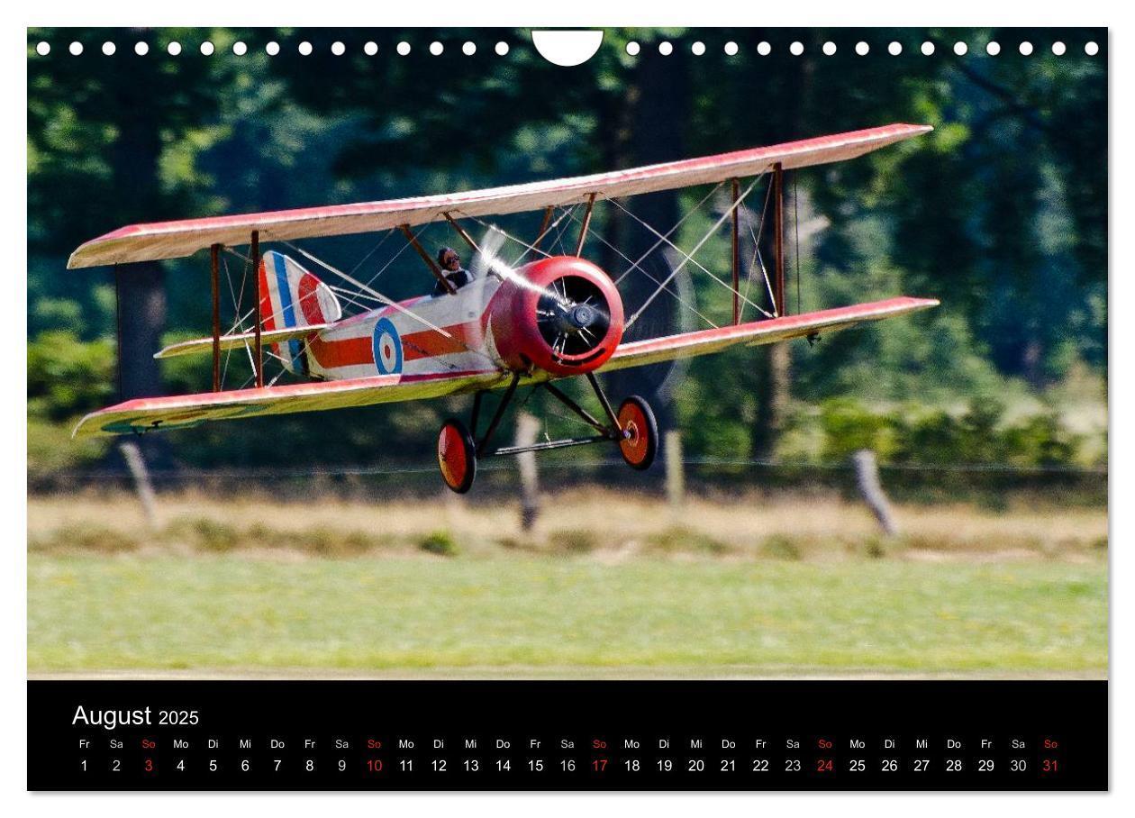 Bild: 9783435732395 | Modellflieger (Wandkalender 2025 DIN A4 quer), CALVENDO Monatskalender