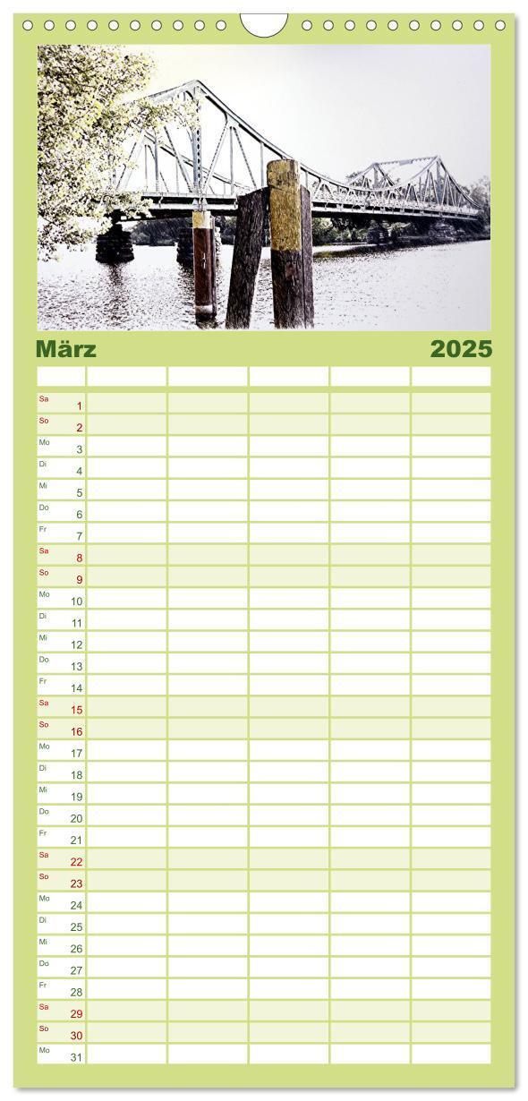 Bild: 9783457118412 | Familienplaner 2025 - Potsdam Kalender mit 5 Spalten (Wandkalender,...