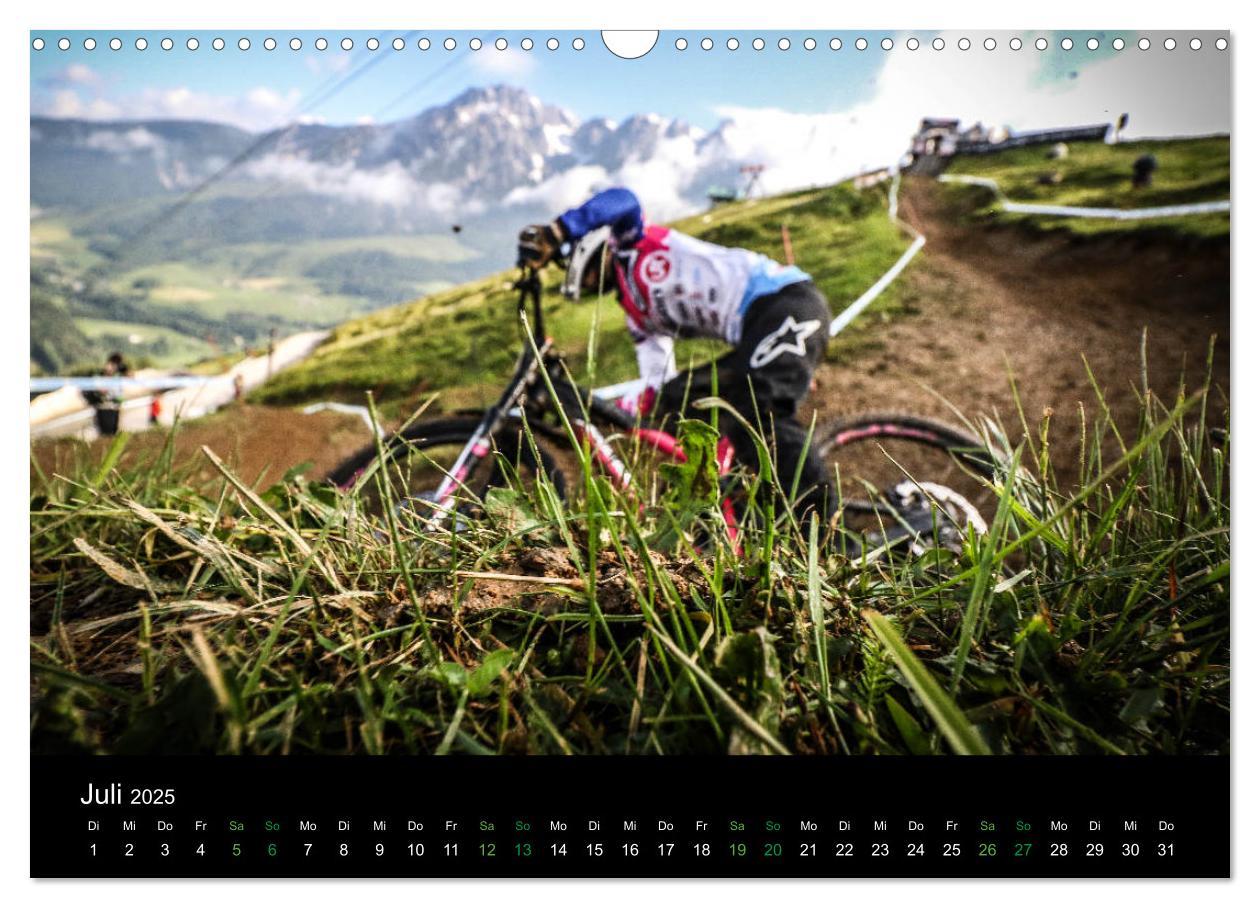 Bild: 9783435432783 | Downhill Racing 2025 (Wandkalender 2025 DIN A3 quer), CALVENDO...