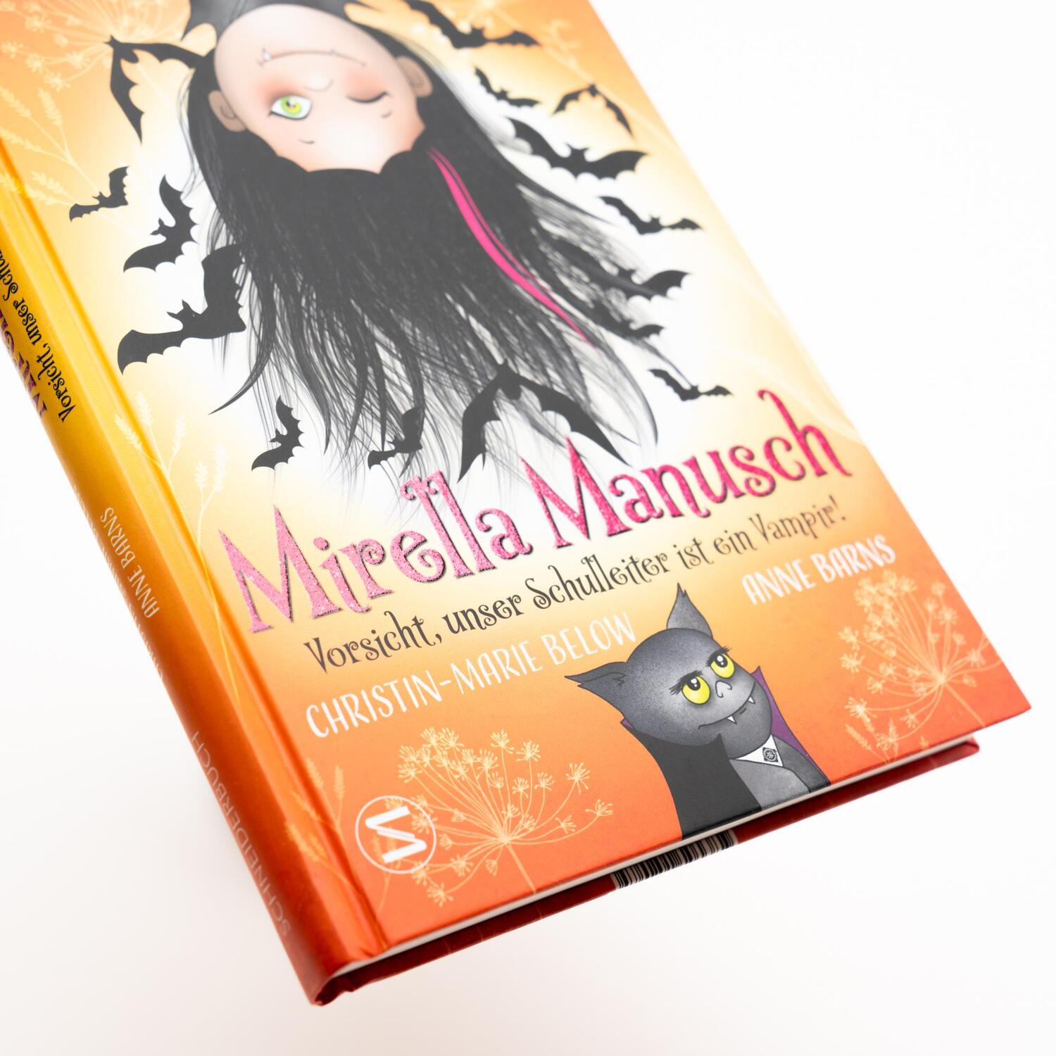 Bild: 9783505152085 | Mirella Manusch - Vorsicht, unser Schulleiter ist ein Vampir! | Buch