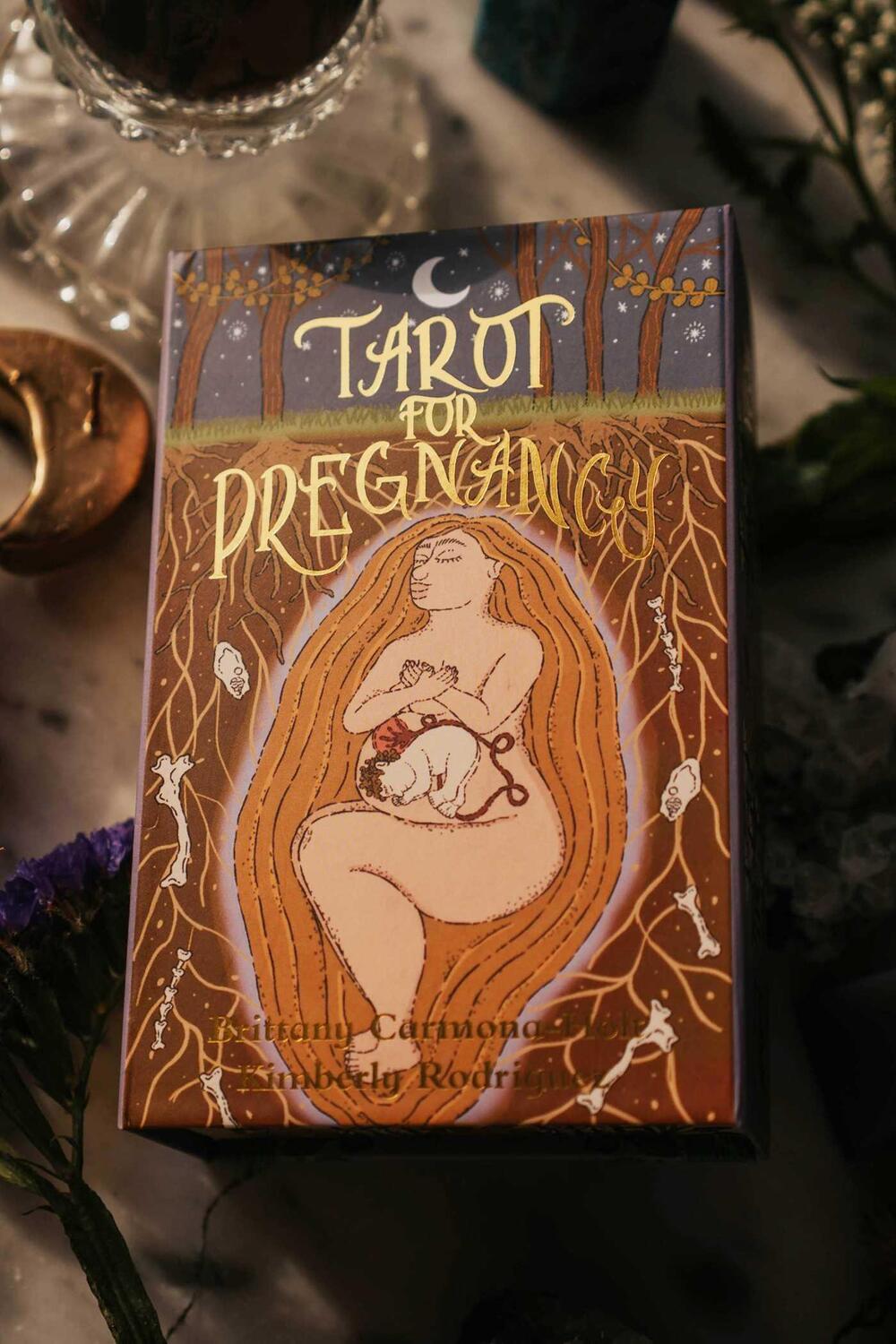 Cover: 9781955905305 | Tarot for Pregnancy: An Inclusive Tarot Deck for Radical Magical...