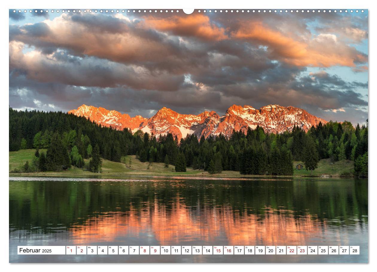 Bild: 9783435125289 | Alpen gespiegelt (Wandkalender 2025 DIN A2 quer), CALVENDO...