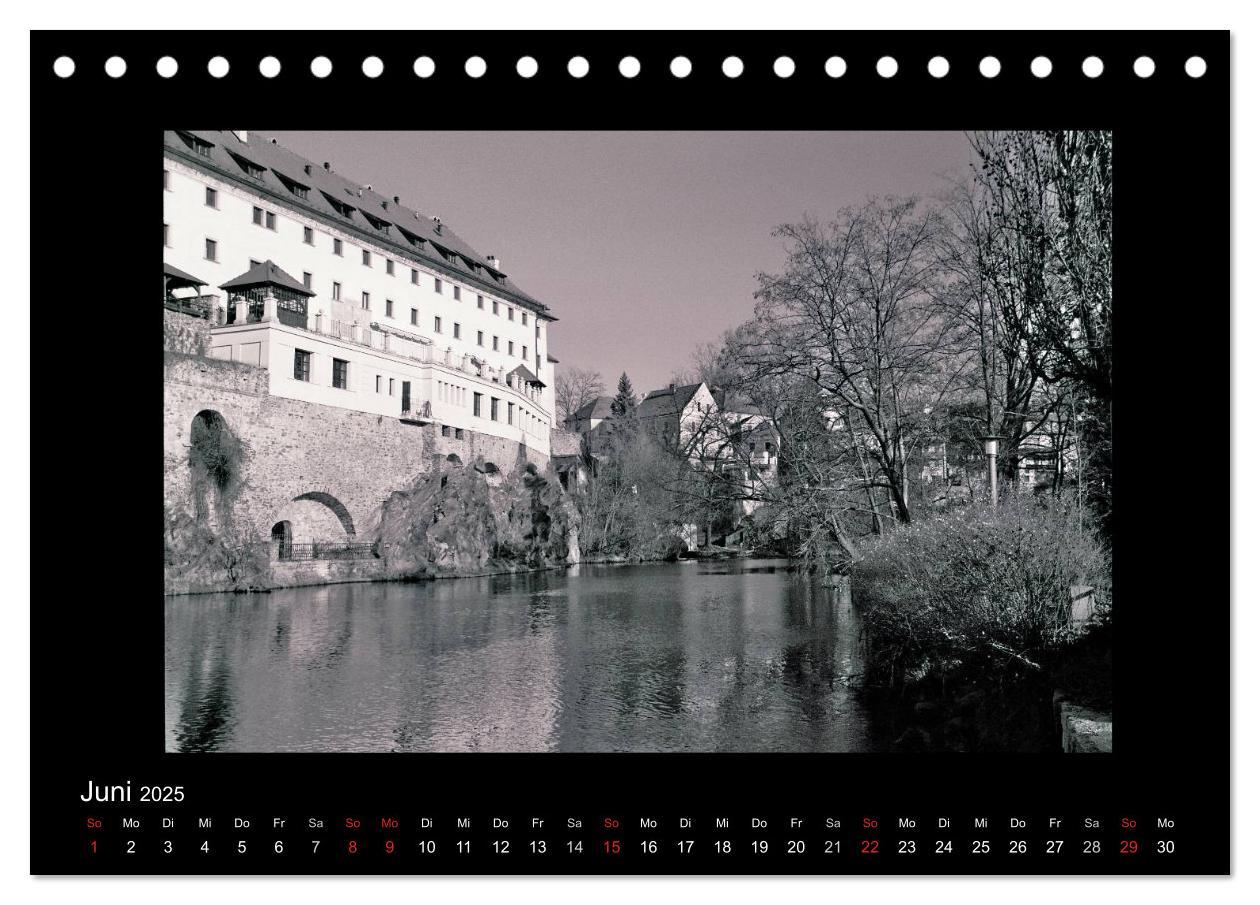 Bild: 9783435711208 | Schönheit an der Moldau - Cesky Krumlov (Tischkalender 2025 DIN A5...