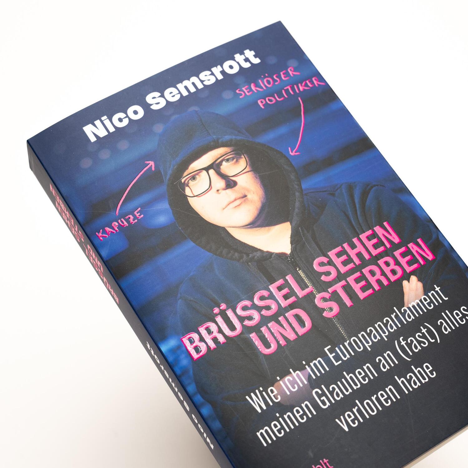 Bild: 9783499014109 | Brüssel sehen und sterben | Nico Semsrott | Taschenbuch | 352 S.