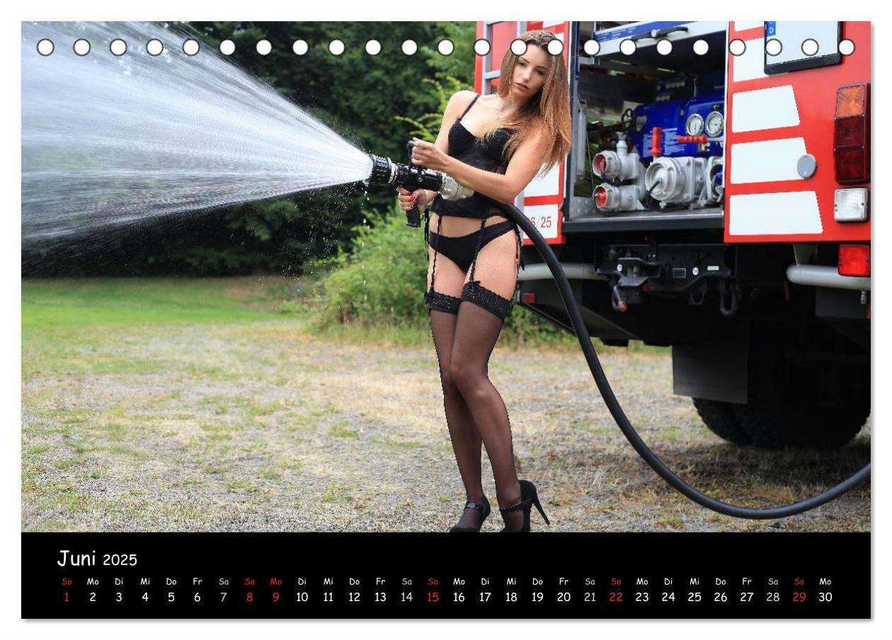 Bild: 9783435784998 | Feuerwehrkalender II ¿ Erotische Fotografien von Thomas Siepmann...