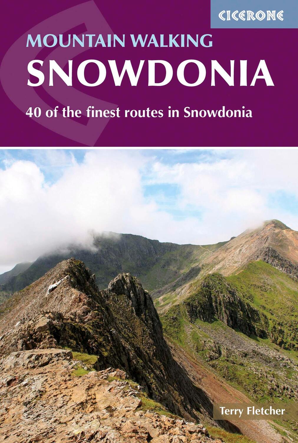 Cover: 9781852847678 | Mountain Walking in Snowdonia | 40 of the finest routes in Snowdonia