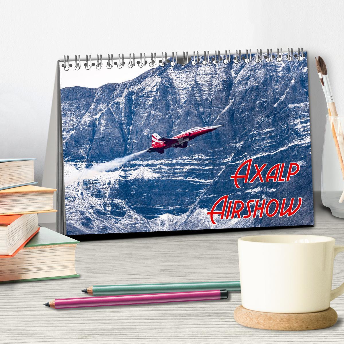 Bild: 9783383762055 | Axalp Airshow (Tischkalender 2025 DIN A5 quer), CALVENDO...