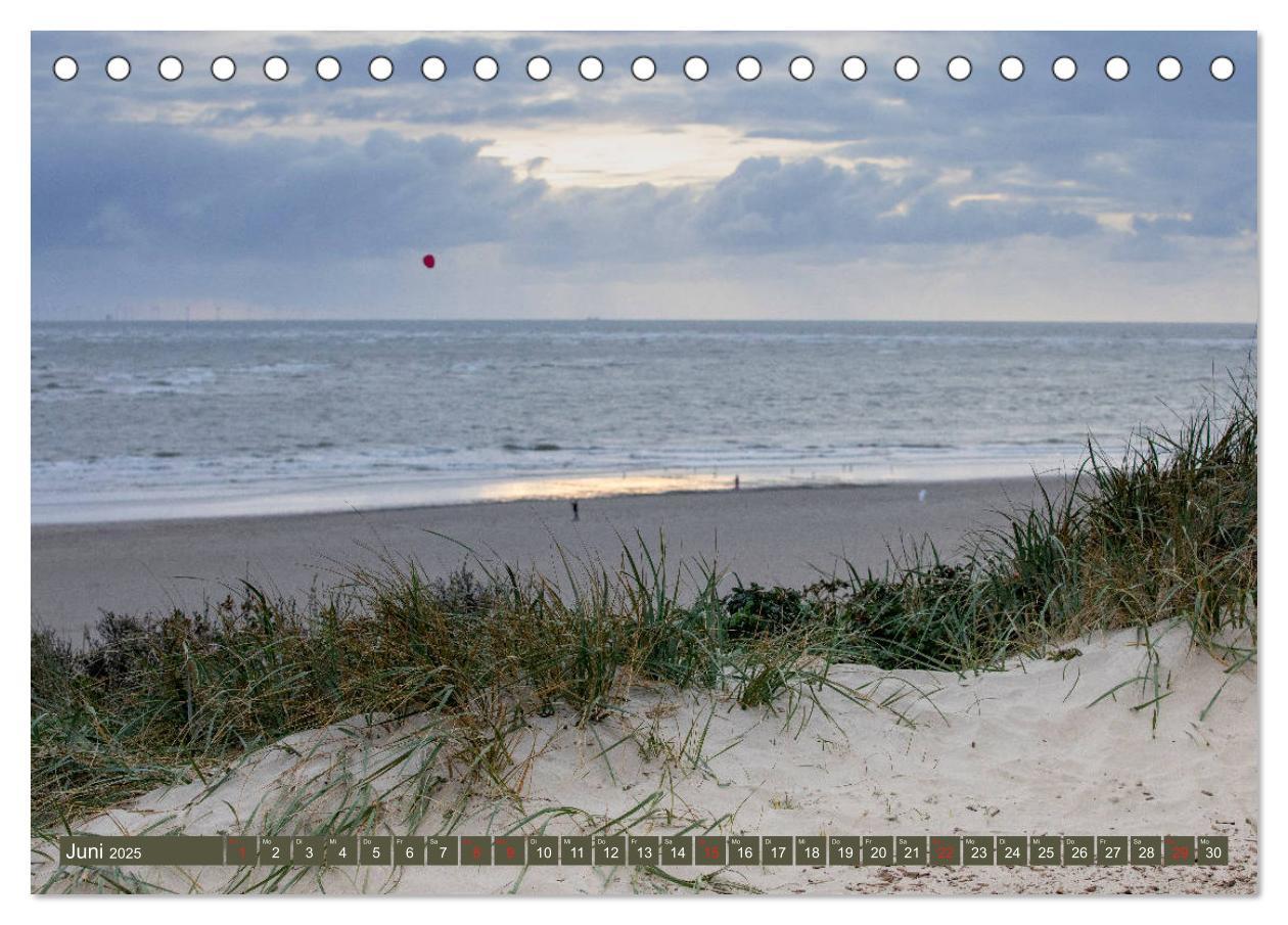 Bild: 9783435279760 | Blåvand - Sonne, Meer und Strand (Tischkalender 2025 DIN A5 quer),...