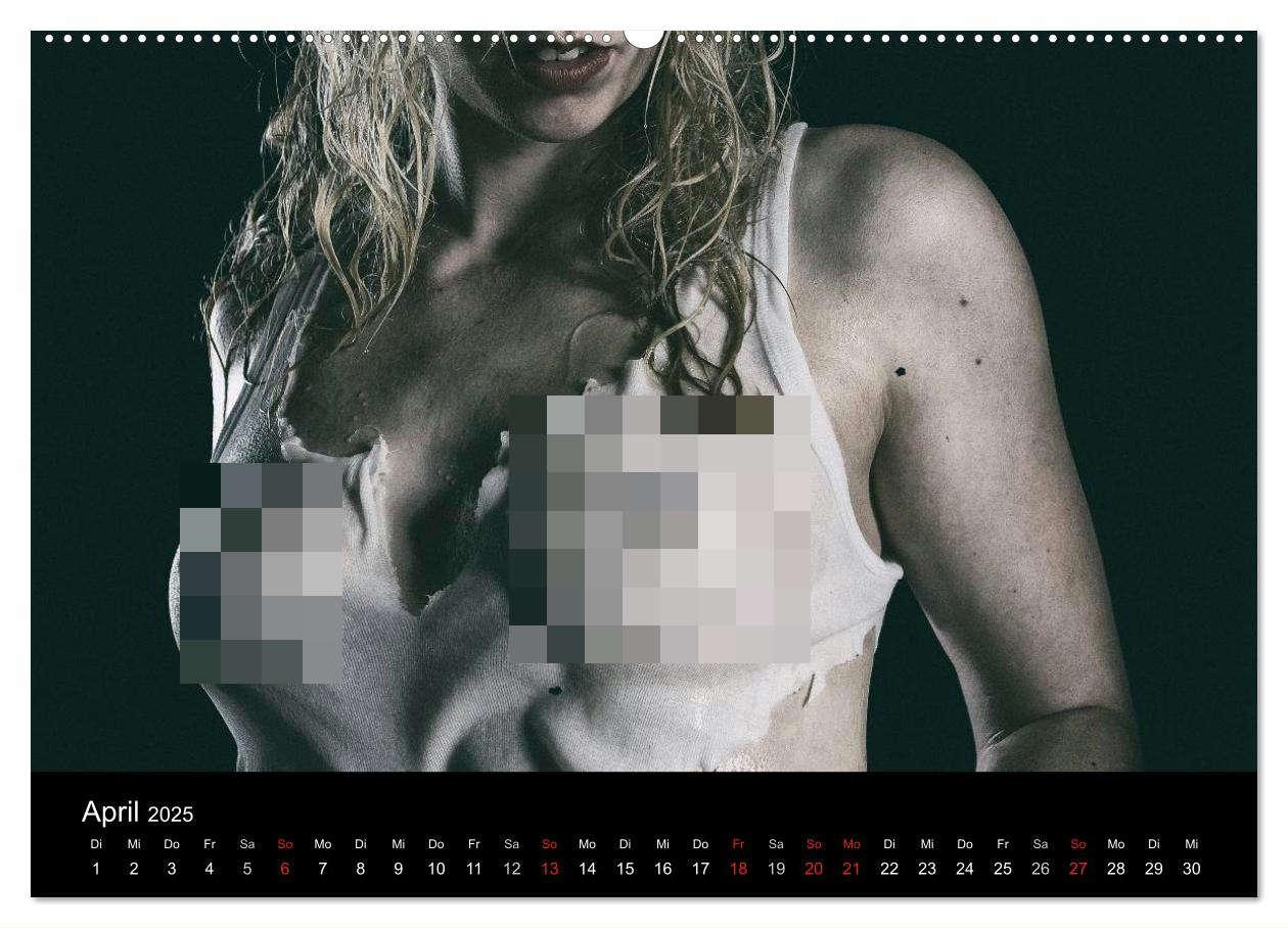 Bild: 9783435661749 | DIRTY GIRLS Frauen in Wasser und Öl (Wandkalender 2025 DIN A2...