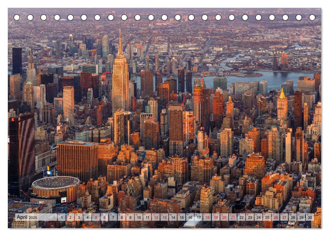 Bild: 9783435242054 | New York - United States of America (Tischkalender 2025 DIN A5...