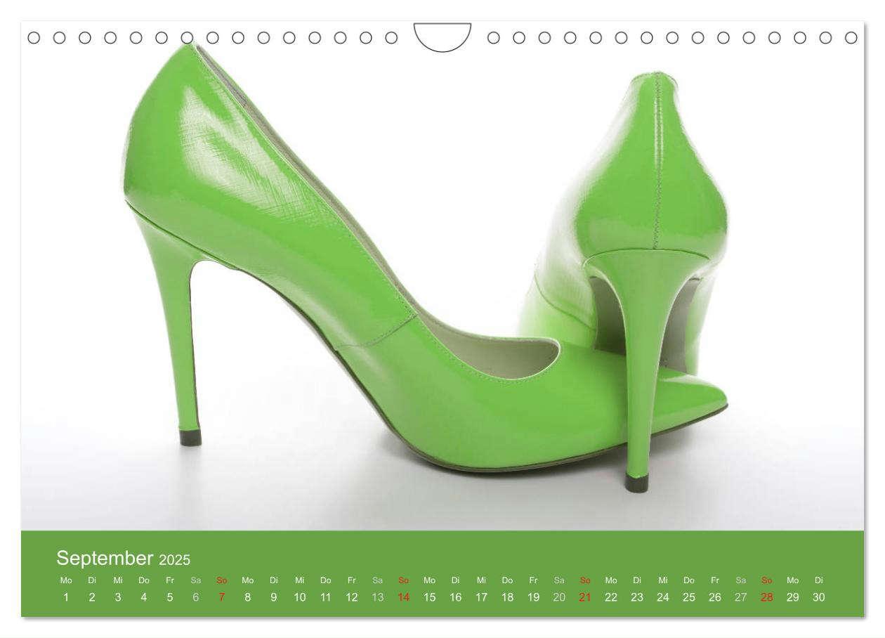 Bild: 9783435458929 | Farbenfrohe High Heels (Wandkalender 2025 DIN A4 quer), CALVENDO...