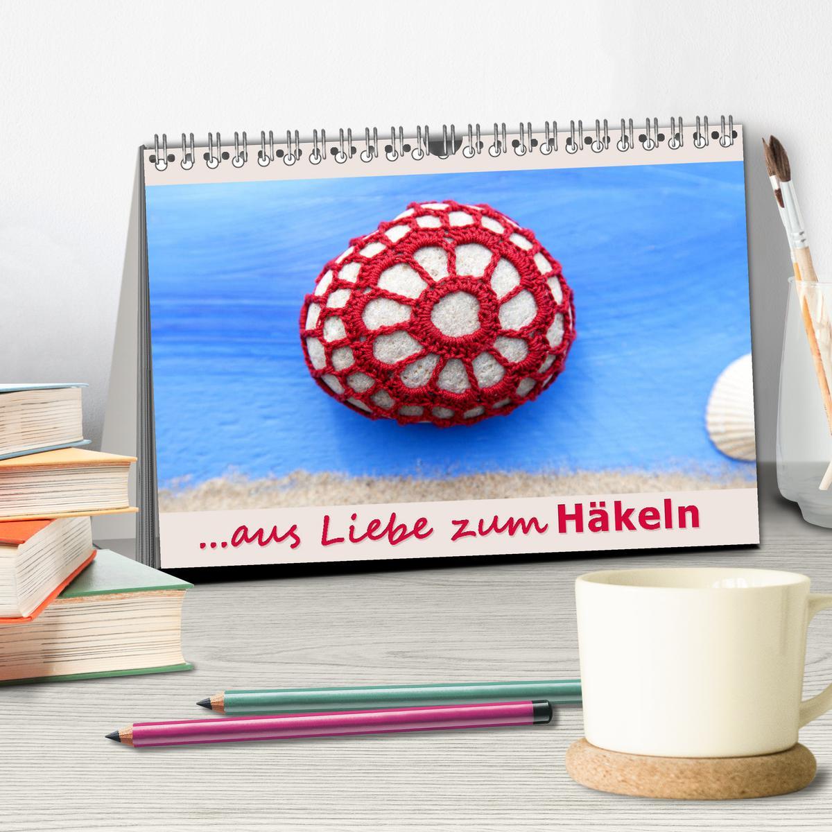 Bild: 9783435208470 | Aus Liebe zum Häkeln (Tischkalender 2025 DIN A5 quer), CALVENDO...