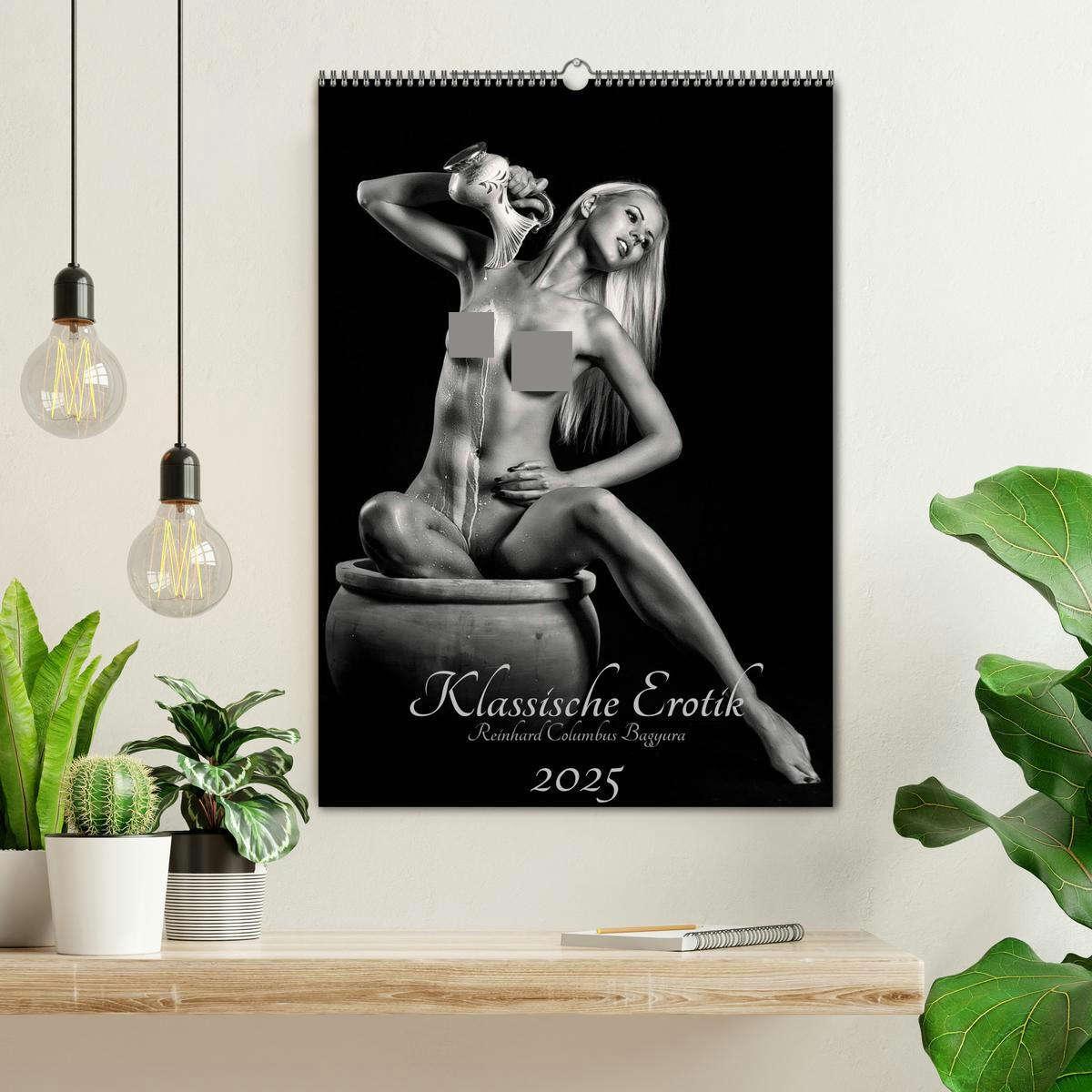 Bild: 9783457033463 | Klassische Erotik 2025 (Wandkalender 2025 DIN A2 hoch), CALVENDO...