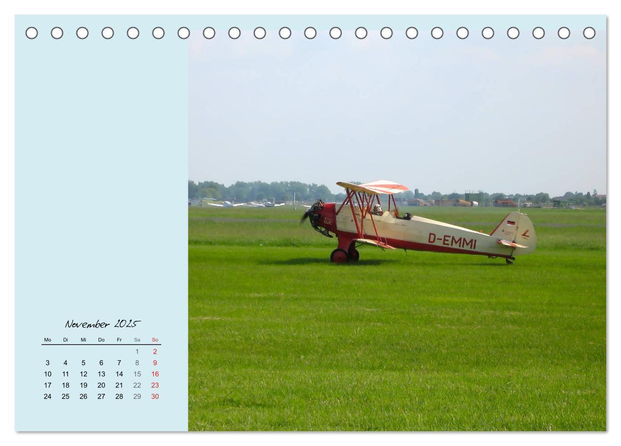 Bild: 9783435233656 | Sportliche Kunstflieger (Tischkalender 2025 DIN A5 quer), CALVENDO...