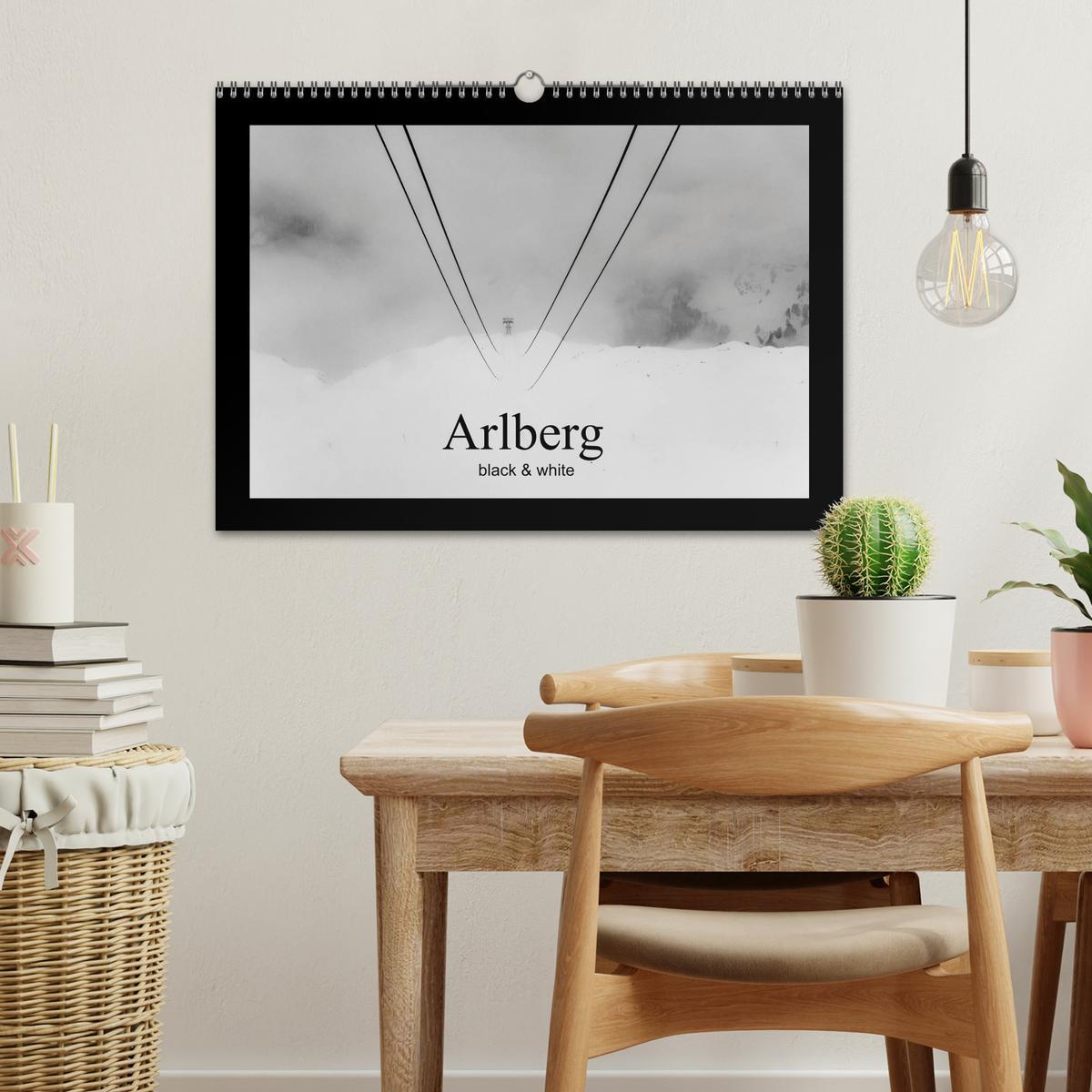 Bild: 9783435299829 | Arlberg black and white (Wandkalender 2025 DIN A3 quer), CALVENDO...