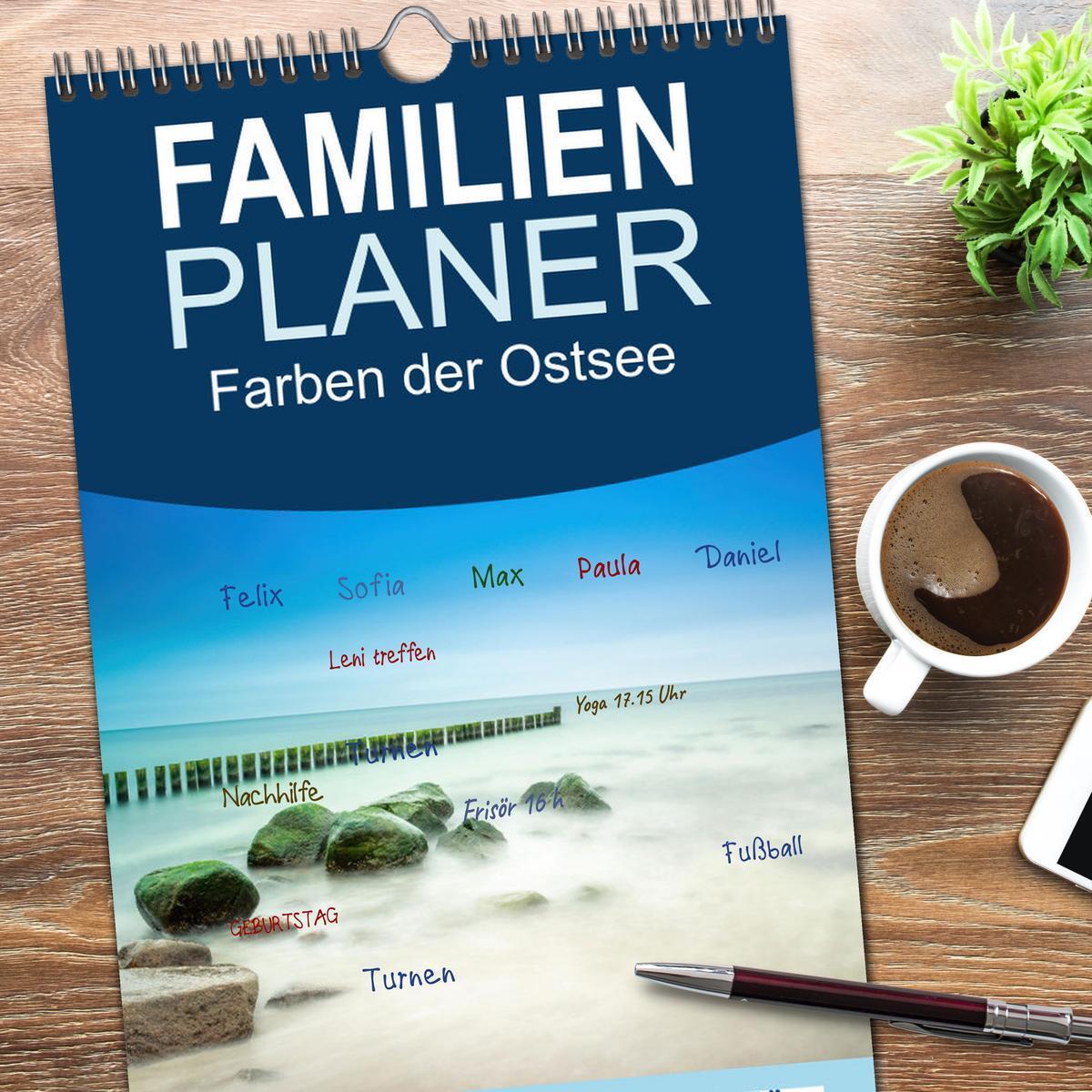 Bild: 9783457096666 | Familienplaner 2025 - Farben der Ostsee mit 5 Spalten...