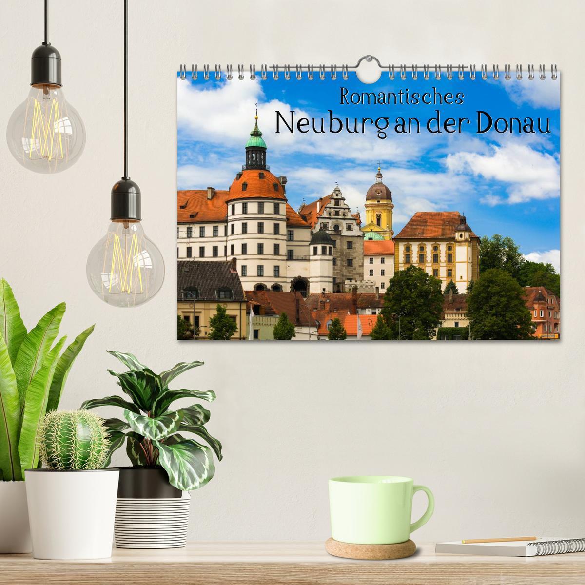 Bild: 9783435679003 | Romantisches Neuburg an der Donau (Wandkalender 2025 DIN A4 quer),...