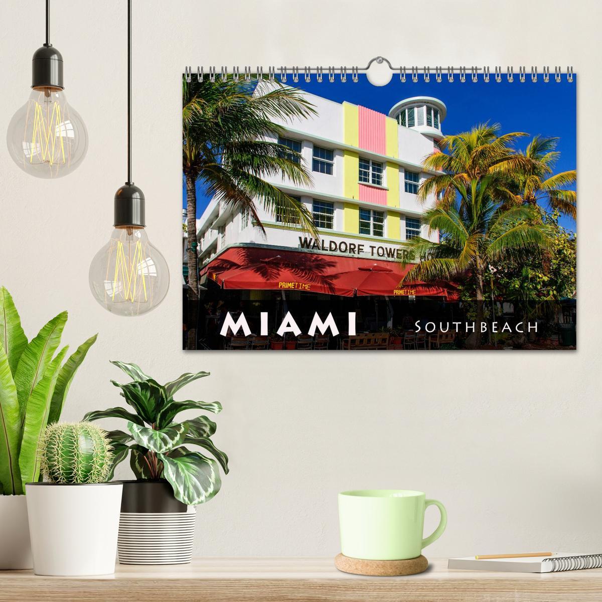 Bild: 9783435708406 | Miami South Beach (Wandkalender 2025 DIN A4 quer), CALVENDO...