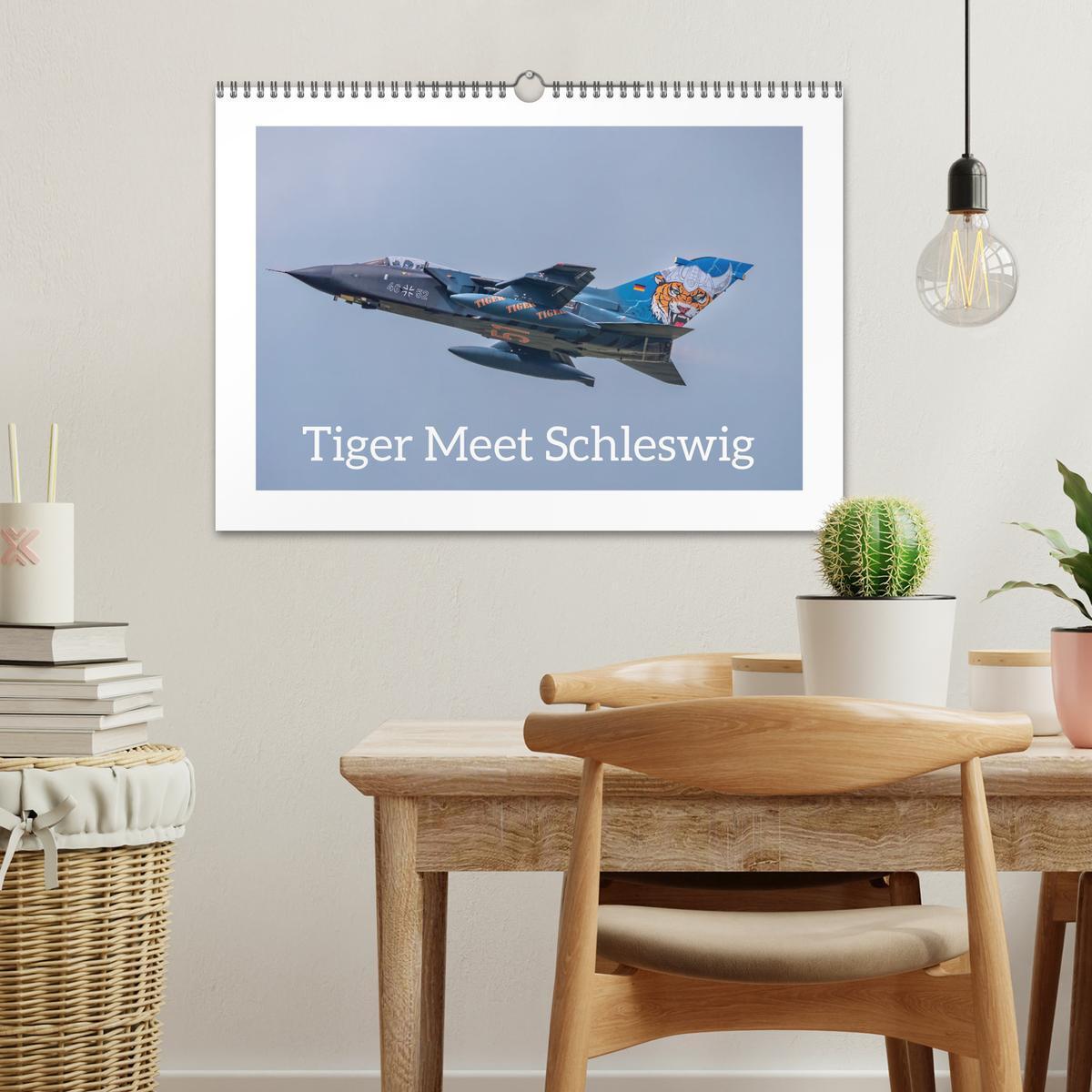 Bild: 9783457154199 | Tiger Meet Schleswig (Wandkalender 2025 DIN A3 quer), CALVENDO...