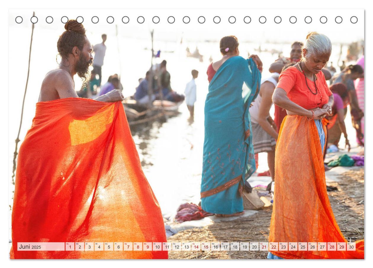 Bild: 9783435240203 | INDIEN Allahabad Haridwar Varanasi Vrindavan (Tischkalender 2025...