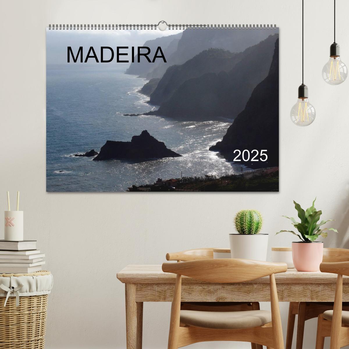 Bild: 9783435763276 | Madeira 2025 (Wandkalender 2025 DIN A2 quer), CALVENDO Monatskalender