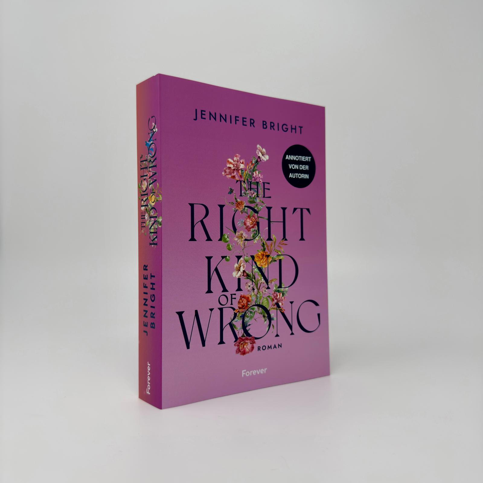 Bild: 9783989780040 | The Right Kind of Wrong | Jennifer Bright | Taschenbuch | 416 S.