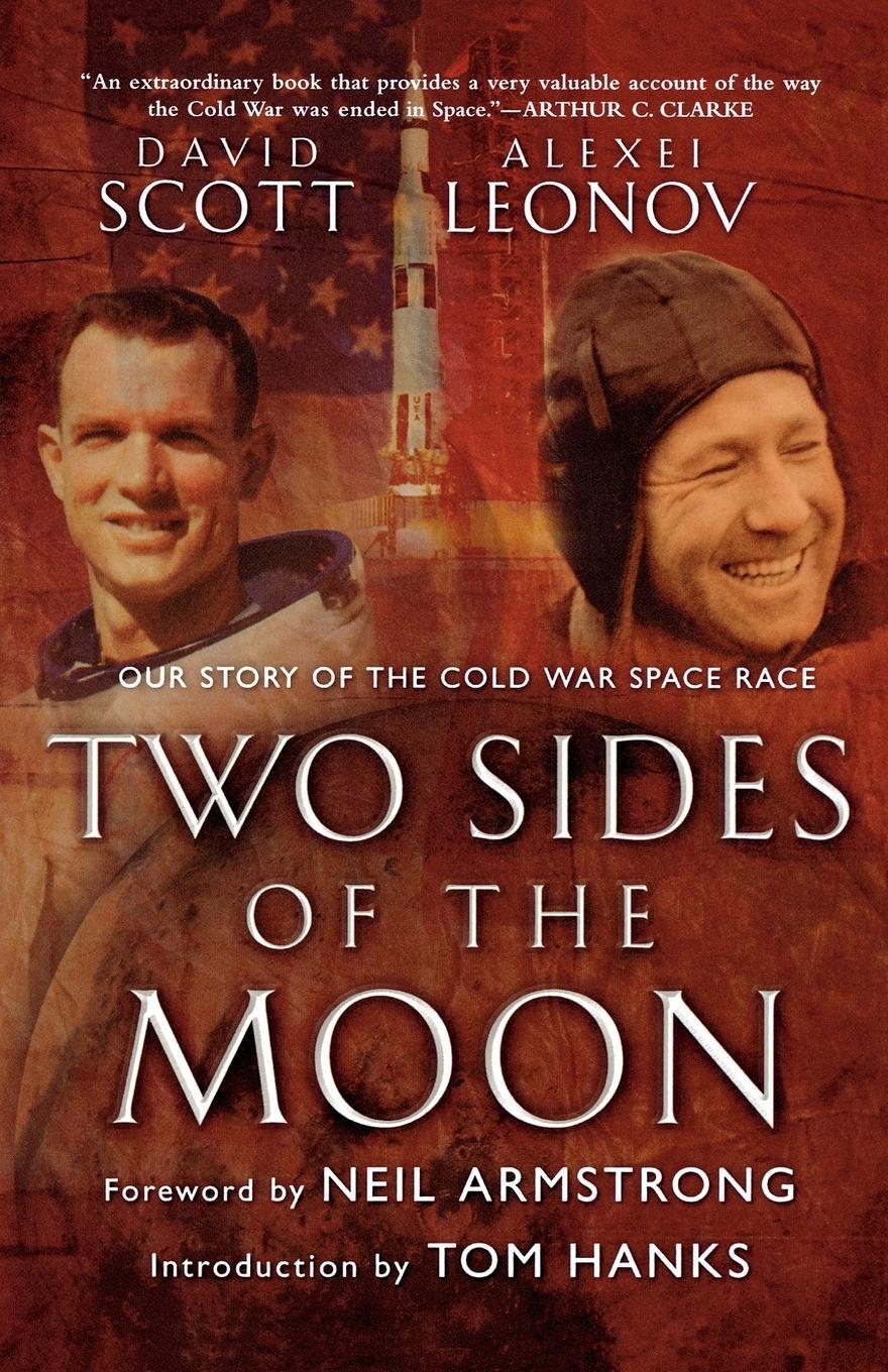Cover: 9780312308667 | Two Sides of the Moon | Our Story of the Cold War Space Race | Buch