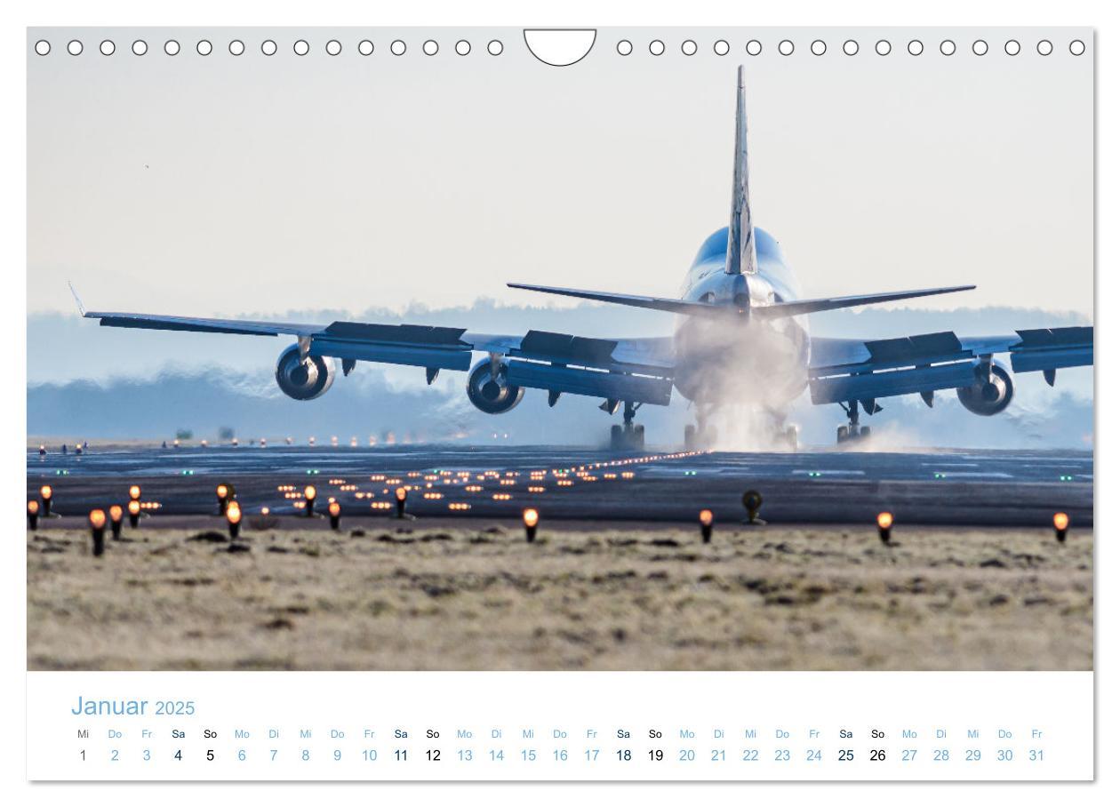 Bild: 9783435021826 | BOEING 747 - Königin der Lüfte (Wandkalender 2025 DIN A4 quer),...