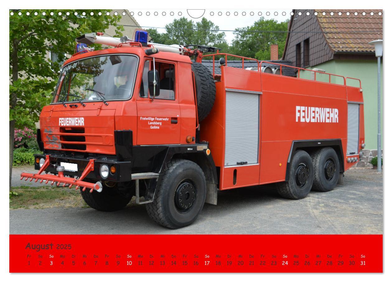 Bild: 9783457186664 | DDR Feuerwehr Klassiker (Wandkalender 2025 DIN A3 quer), CALVENDO...