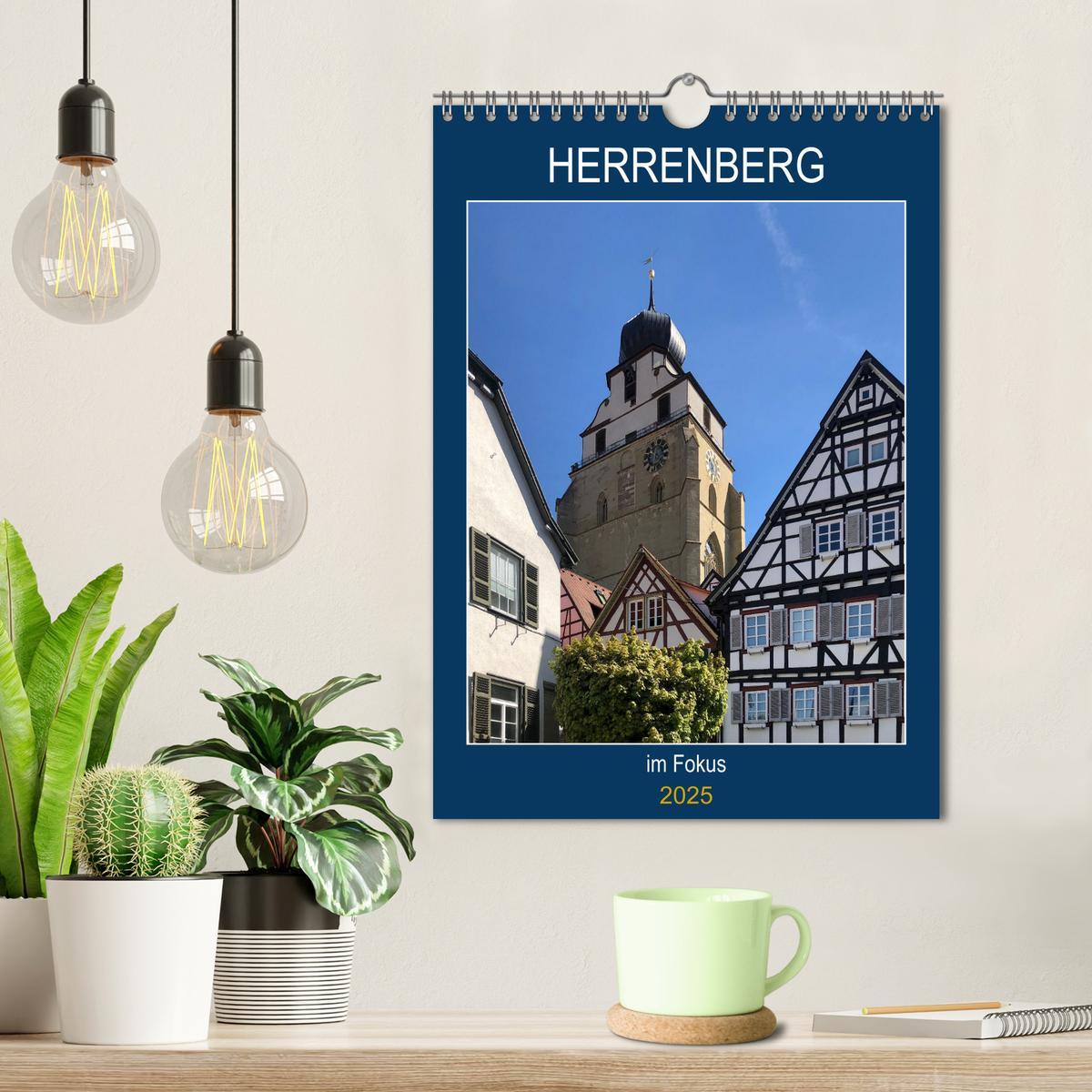 Bild: 9783435924608 | Herrenberg im Fokus (Wandkalender 2025 DIN A4 hoch), CALVENDO...