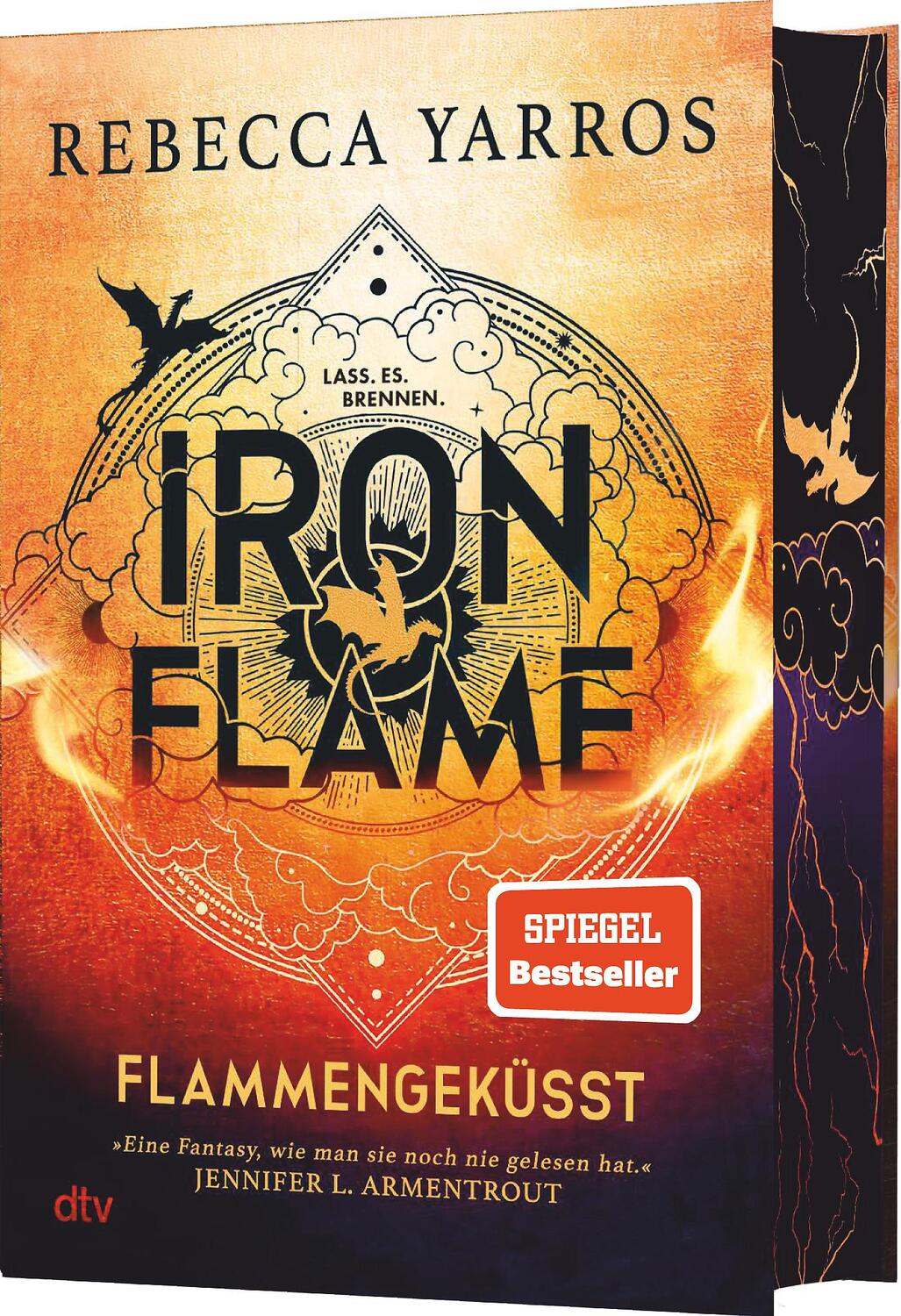 Cover: 9783423283830 | Iron Flame - Flammengeküsst | Rebecca Yarros | Buch | Fourth Wing