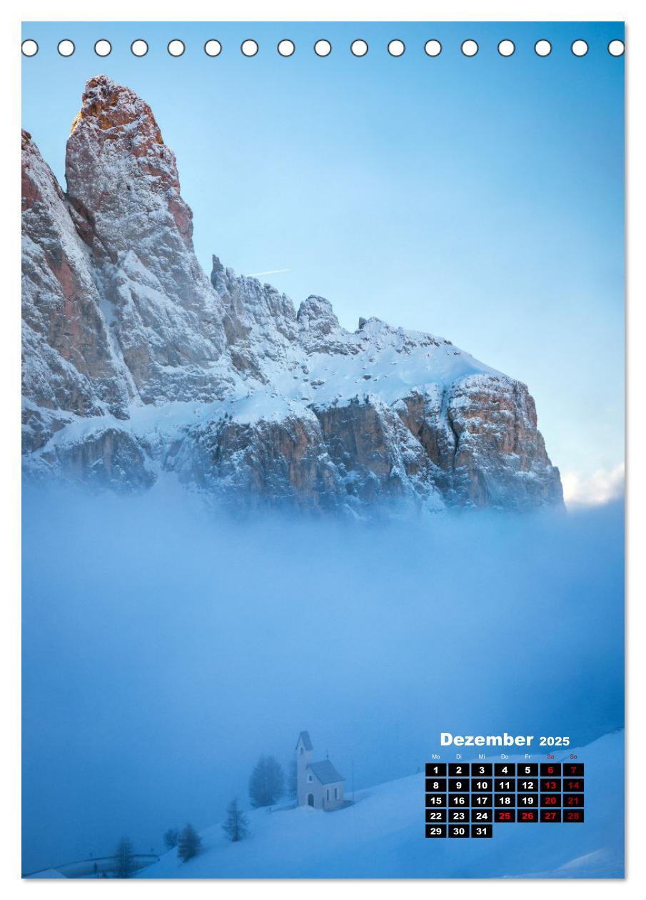 Bild: 9783435918805 | Dolomiten - Reise um die bleichen Berge zu entdecken (Tischkalender...