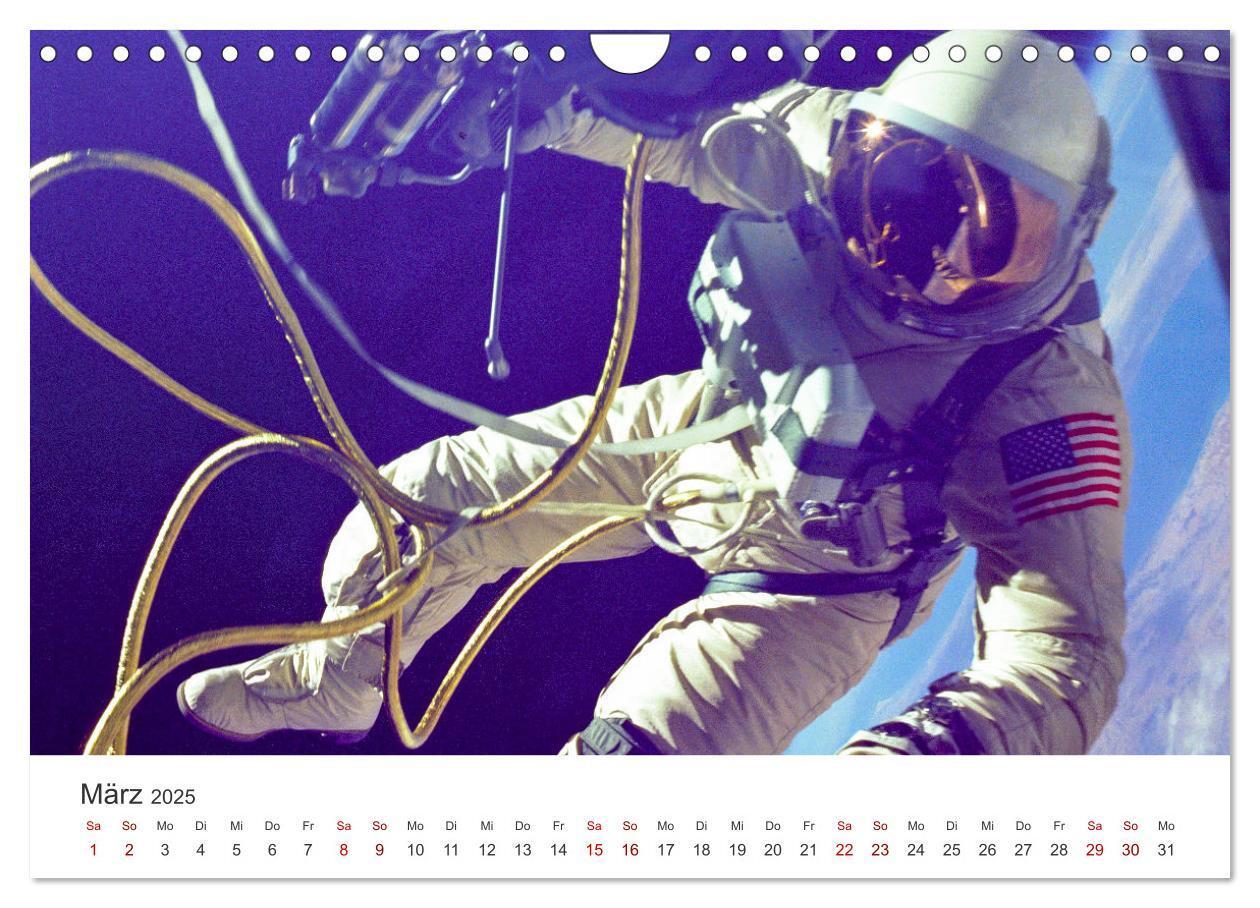 Bild: 9783457181812 | Astronauten - Menschen im Weltall (Wandkalender 2025 DIN A4 quer),...