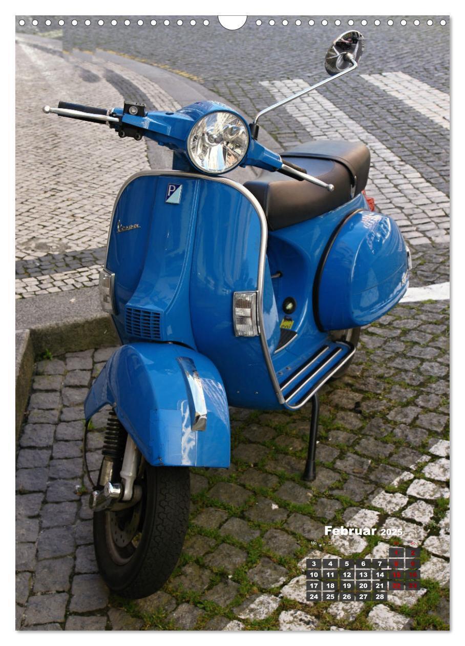 Bild: 9783435865109 | Die Liebe zur Vespa (Wandkalender 2025 DIN A3 hoch), CALVENDO...