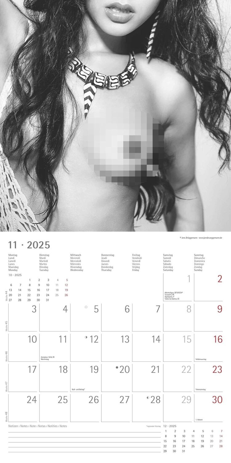 Bild: 4251732340988 | Feminine 2025 - Broschürenkalender 30x30 cm (30x60 geöffnet) -...