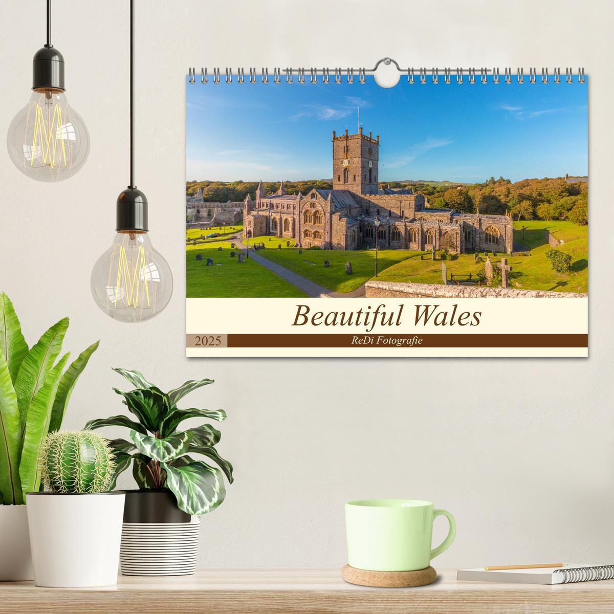 Bild: 9781325947072 | Beautiful Wales (Wall Calendar 2025 DIN A4 landscape), CALVENDO 12...