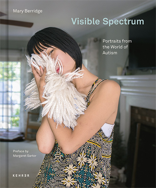 Cover: 9783969000397 | Mary Berridge | Visible Spectrum. Portraits from the World of Autism