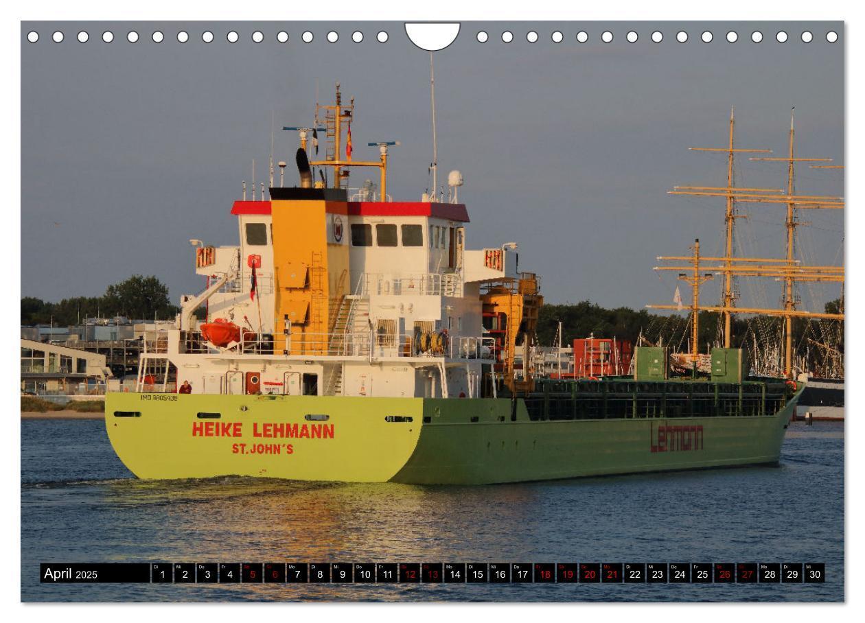 Bild: 9783383983658 | Shipspotting Travemünde (Wandkalender 2025 DIN A4 quer), CALVENDO...