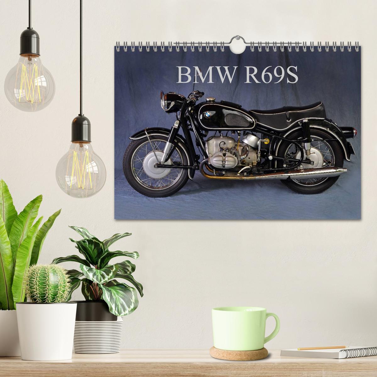 Bild: 9783435698325 | BMW R69S (Wandkalender 2025 DIN A4 quer), CALVENDO Monatskalender