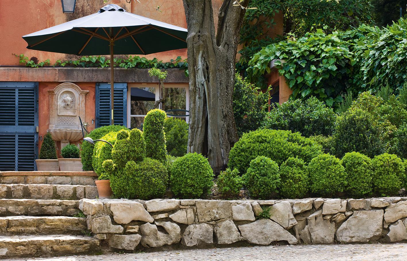 Bild: 9783954530328 | Mediterranes Gartendesign | Spektakuläre Privatgärten | Taschenbuch