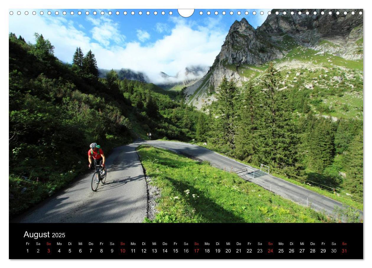 Bild: 9783435625314 | Alpenpässe auf dem Rennrad "Himmlische Serpentinen" (Wandkalender...