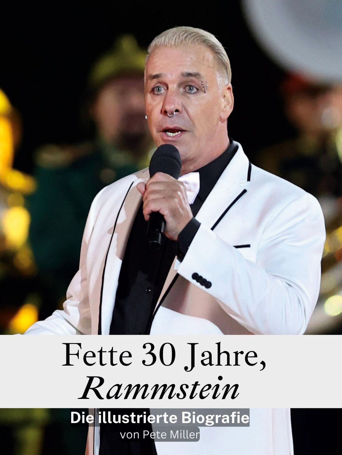 Cover: 9783759136732 | Fette 30 Jahre, Rammstein | Die illustrierte Biografie | Pete Miller