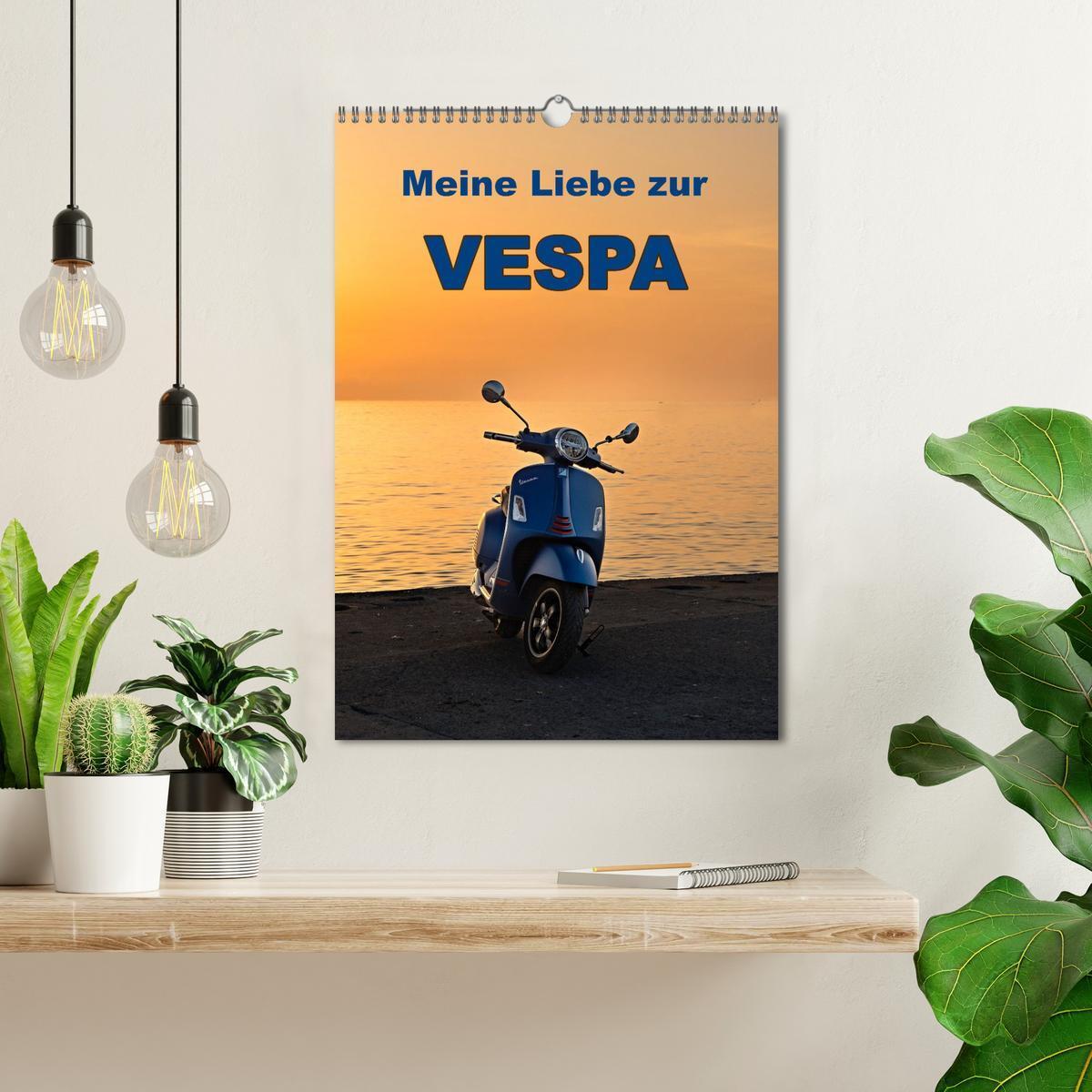 Bild: 9783435865109 | Die Liebe zur Vespa (Wandkalender 2025 DIN A3 hoch), CALVENDO...