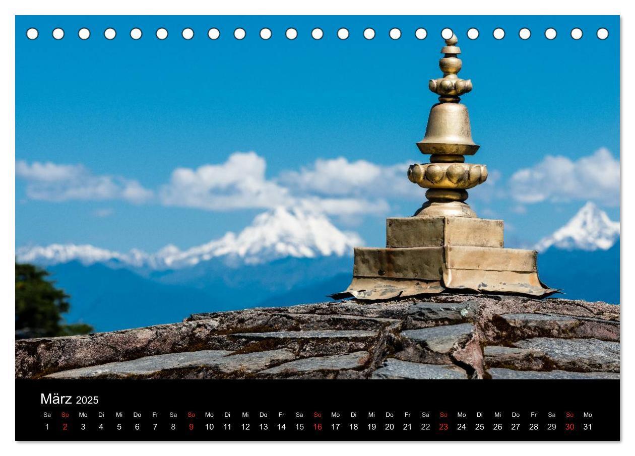 Bild: 9783435635740 | Bhutan - Reise durch das Land des Donnerdrachens (Tischkalender...