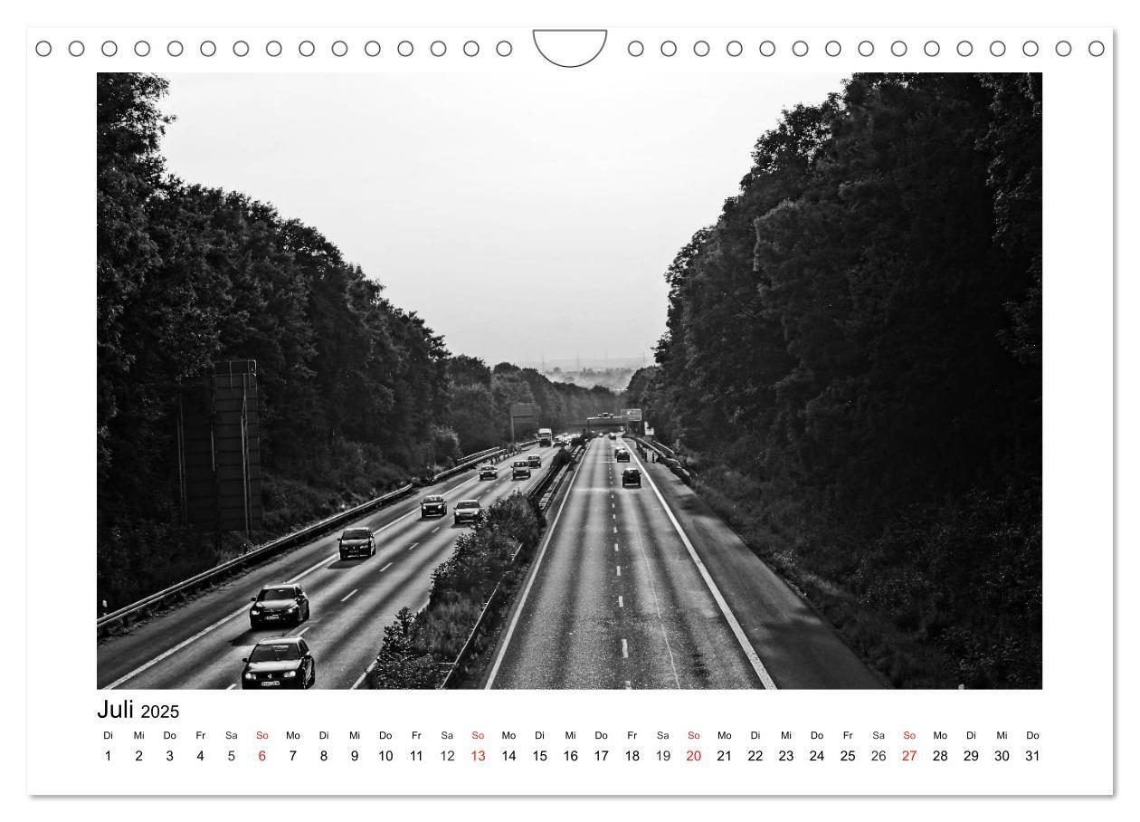 Bild: 9783435479290 | Bochum Black and White (Wandkalender 2025 DIN A4 quer), CALVENDO...