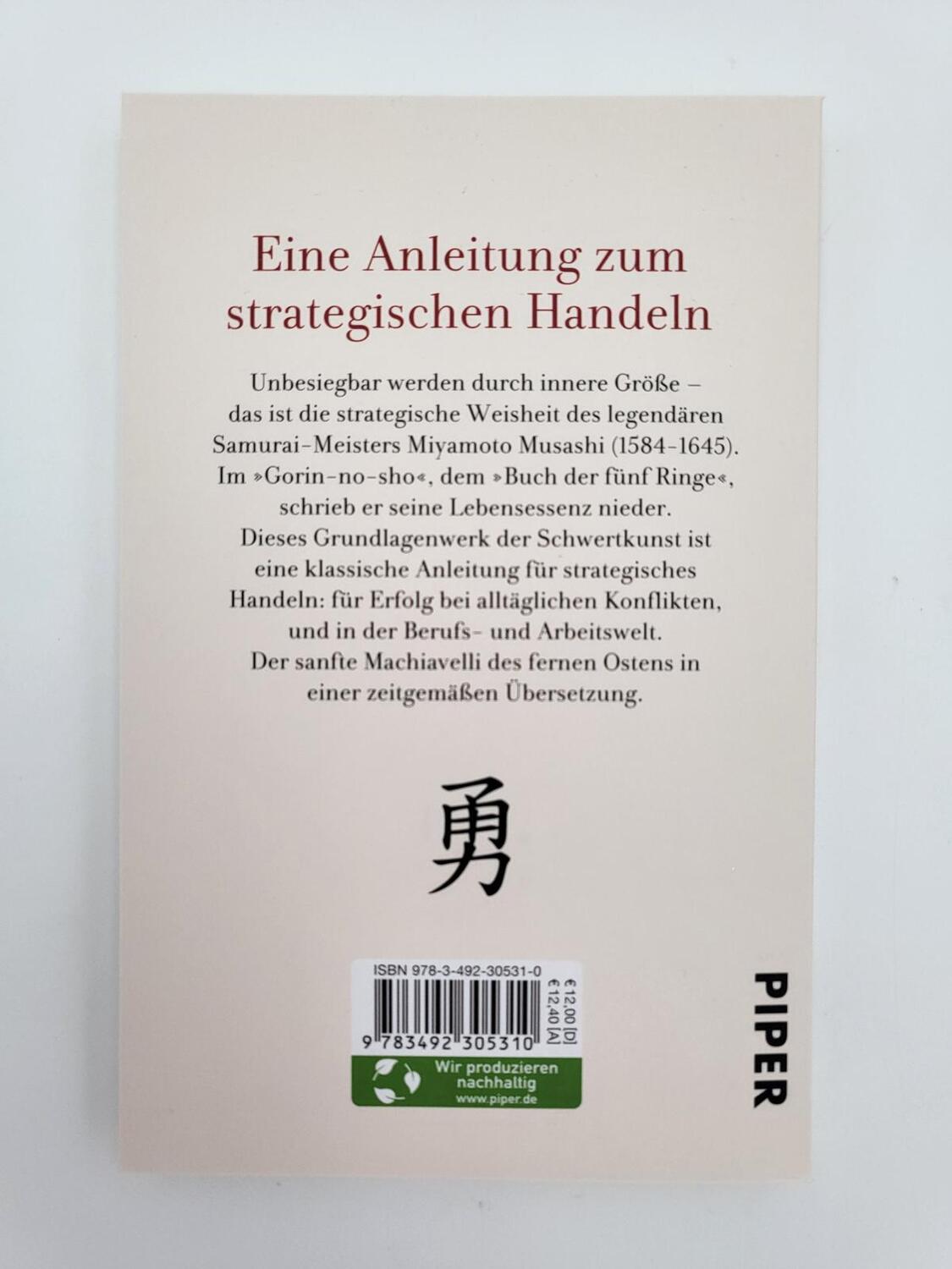 Bild: 9783492305310 | Das Buch der fünf Ringe | Klassische Strategien aus dem alten Japan