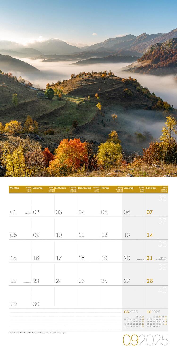 Bild: 9783838445052 | Atempause Kalender 2025 - 30x30 | Ackermann Kunstverlag | Kalender