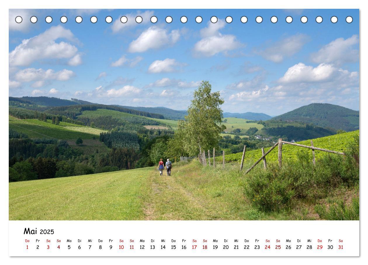 Bild: 9783383897573 | Heimat Entdecken: Sauerland (Tischkalender 2025 DIN A5 quer),...