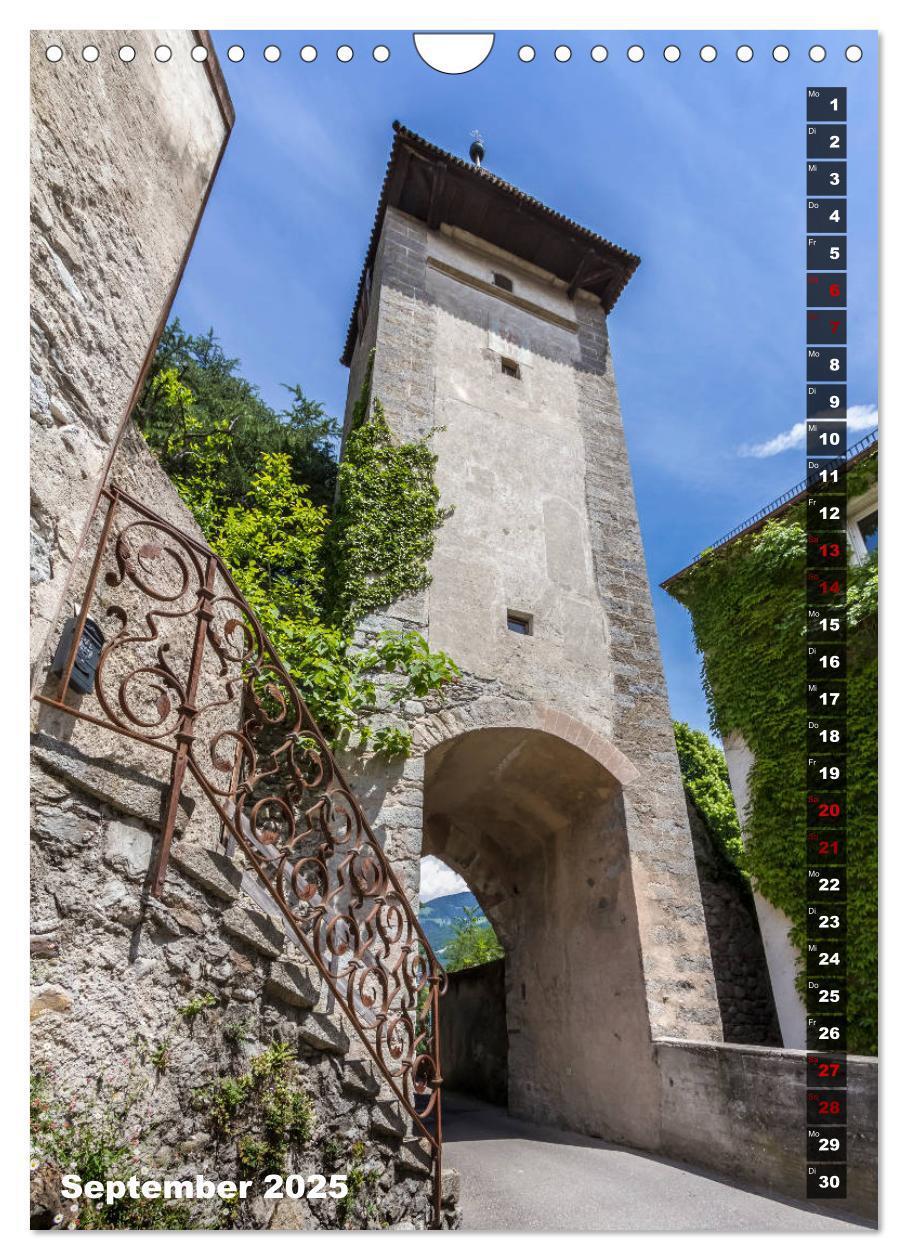 Bild: 9783457002353 | Stadtherz MERAN (Wandkalender 2025 DIN A4 hoch), CALVENDO...